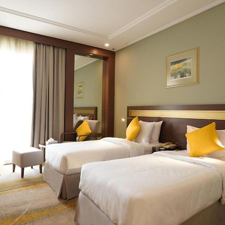 Golden Tulip Bahrain Otel Manama Dış mekan fotoğraf