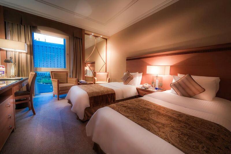 Golden Tulip Bahrain Otel Manama Dış mekan fotoğraf
