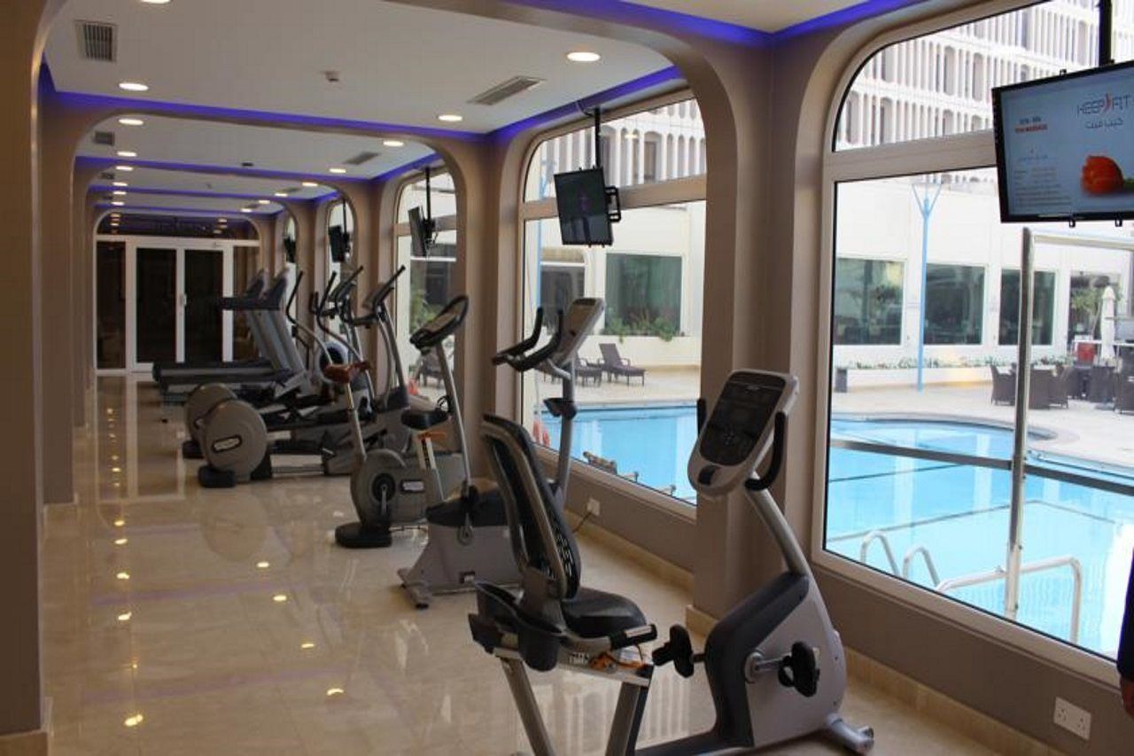Golden Tulip Bahrain Otel Manama Dış mekan fotoğraf