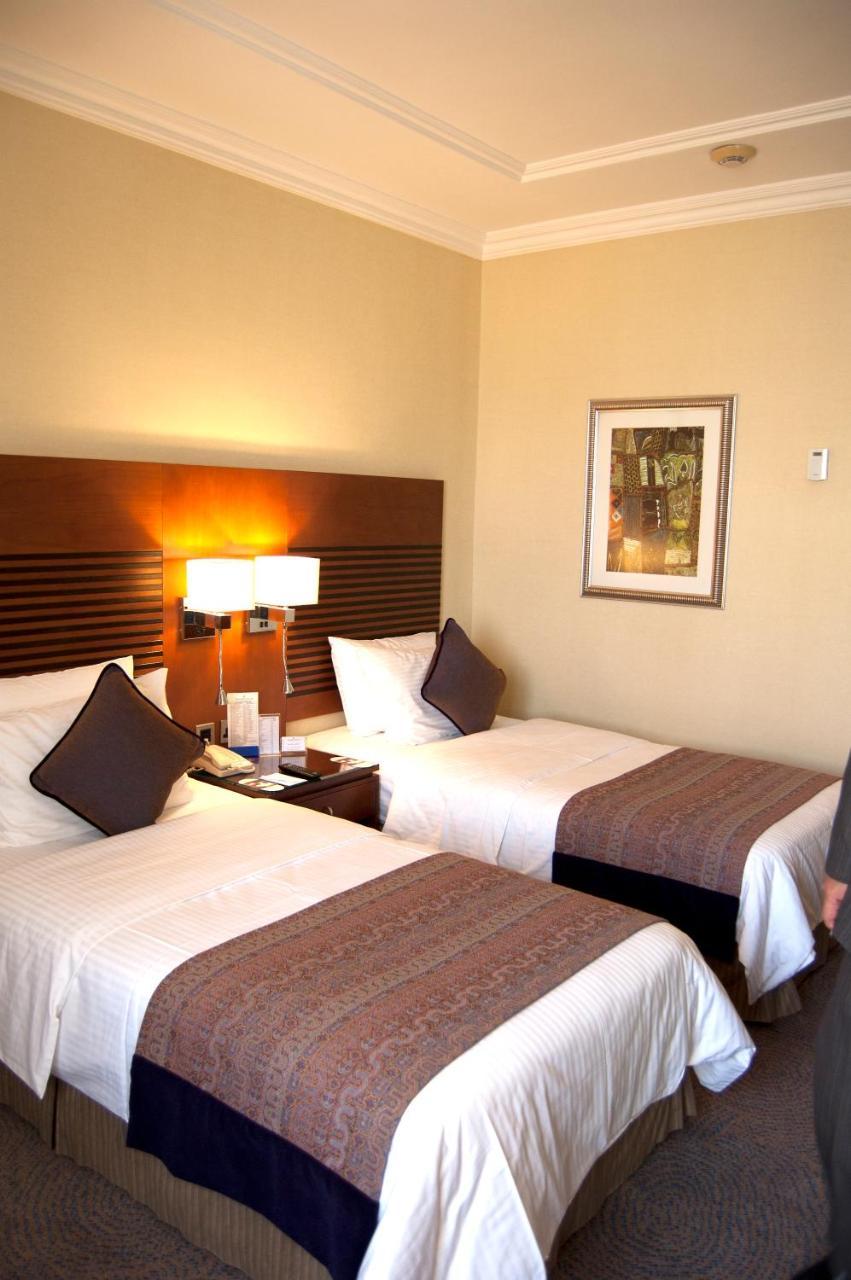Golden Tulip Bahrain Otel Manama Dış mekan fotoğraf