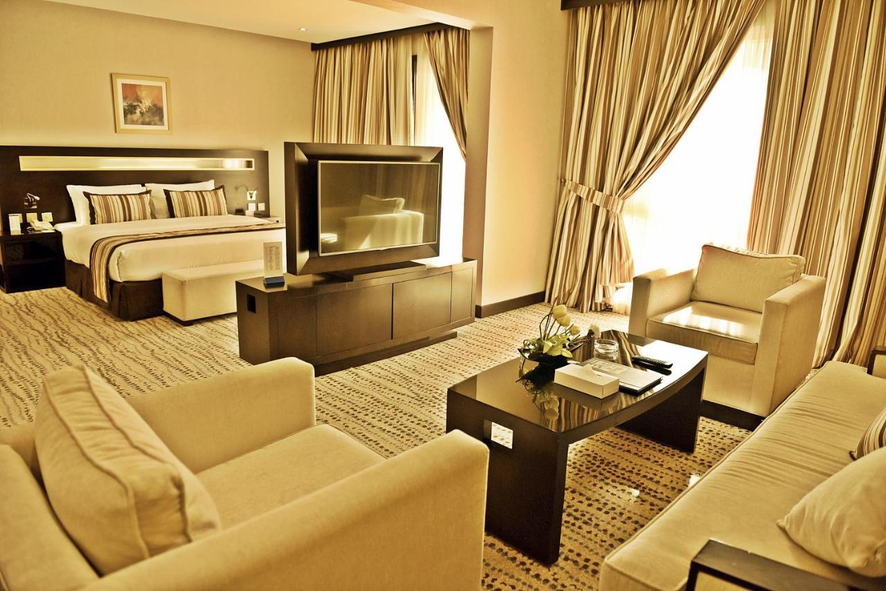 Golden Tulip Bahrain Otel Manama Dış mekan fotoğraf