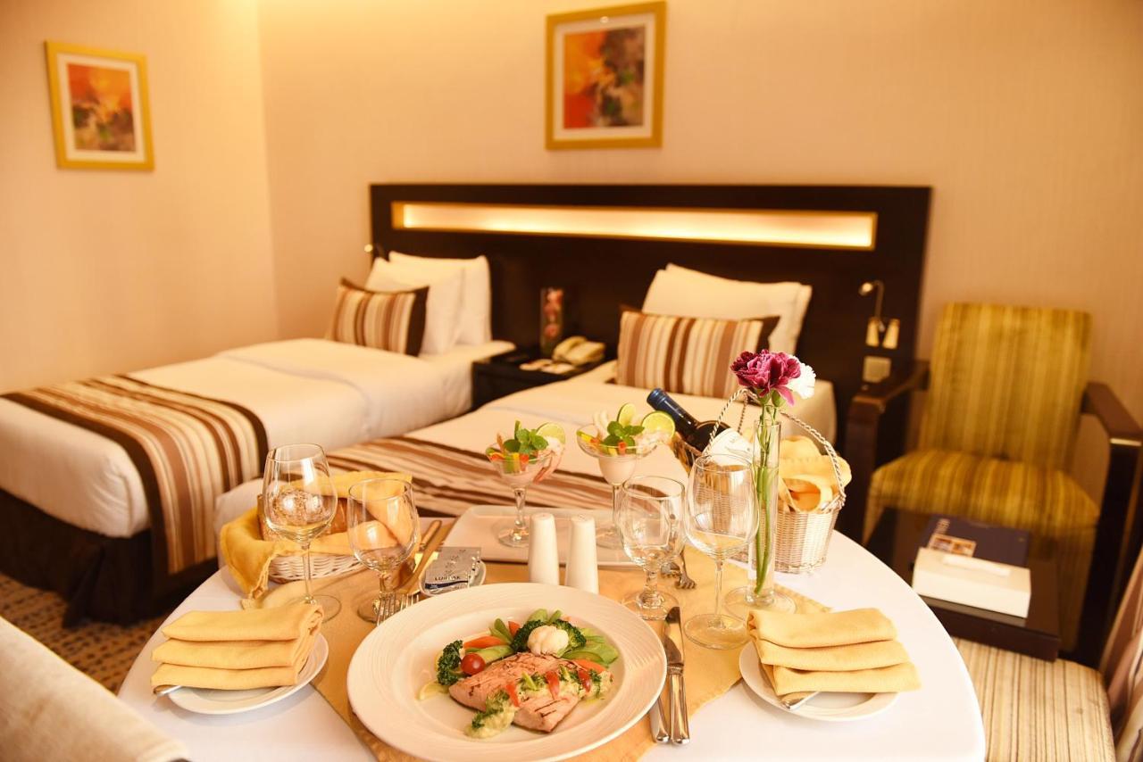 Golden Tulip Bahrain Otel Manama Dış mekan fotoğraf