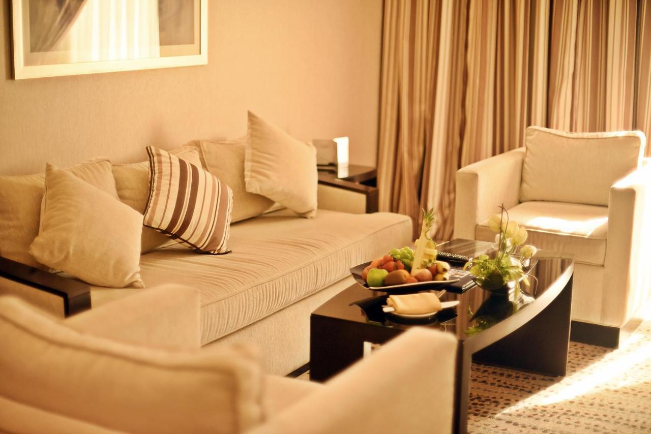 Golden Tulip Bahrain Otel Manama Dış mekan fotoğraf
