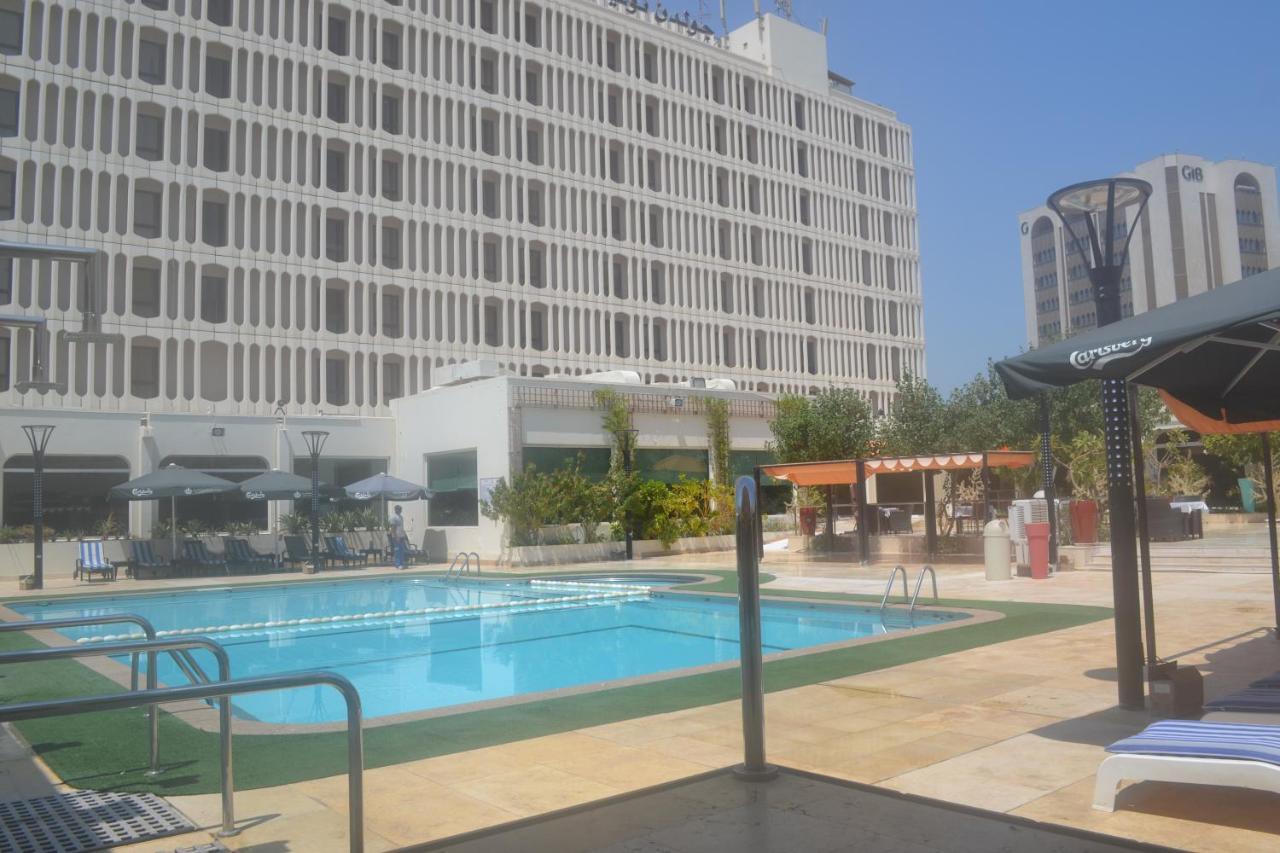 Golden Tulip Bahrain Otel Manama Dış mekan fotoğraf